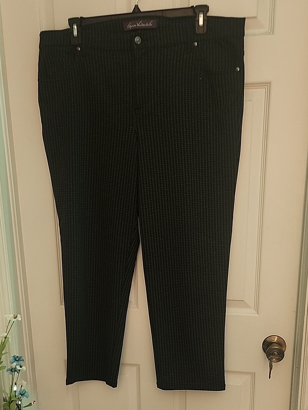 Gloria Vanderbilt Black Pinstripe Straight-Leg Trousers